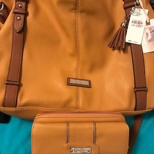 Mustard Jessica Simpson purse & wallet set